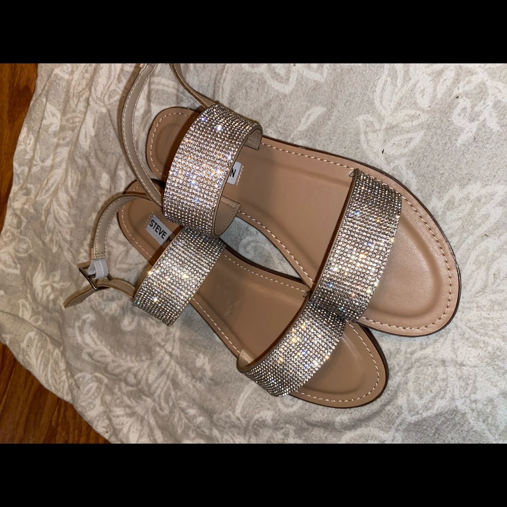 Women Steve Madden sandals